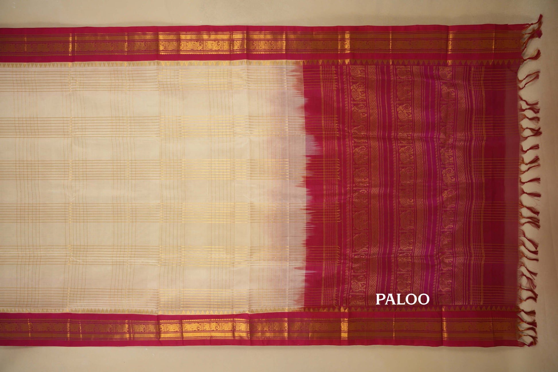 Half White with Red Borders Silk Cotton Saree Paloo
