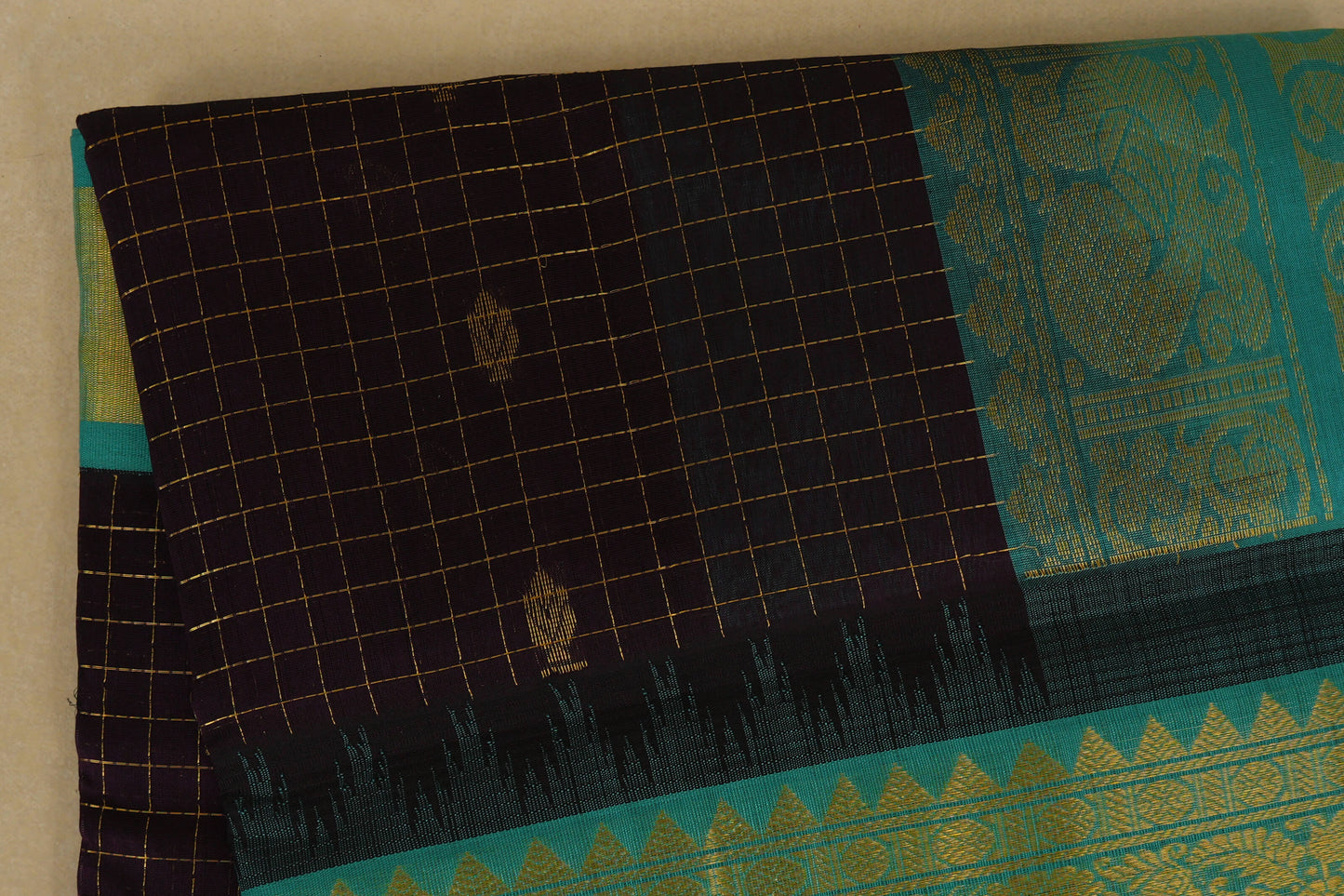 Deep Jamun Color Silk Cotton Saree body zoom