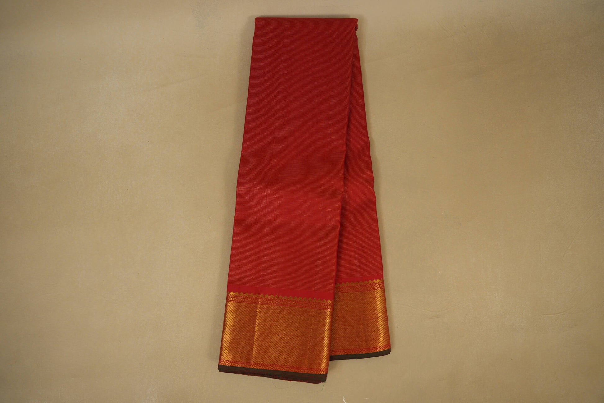 Online Red Vaira Oosi Vintage Kanjivaram Silk Saree