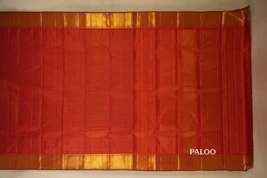 Red Vaira Oosi Vintage Kanjivaram Silk Saree paloo
