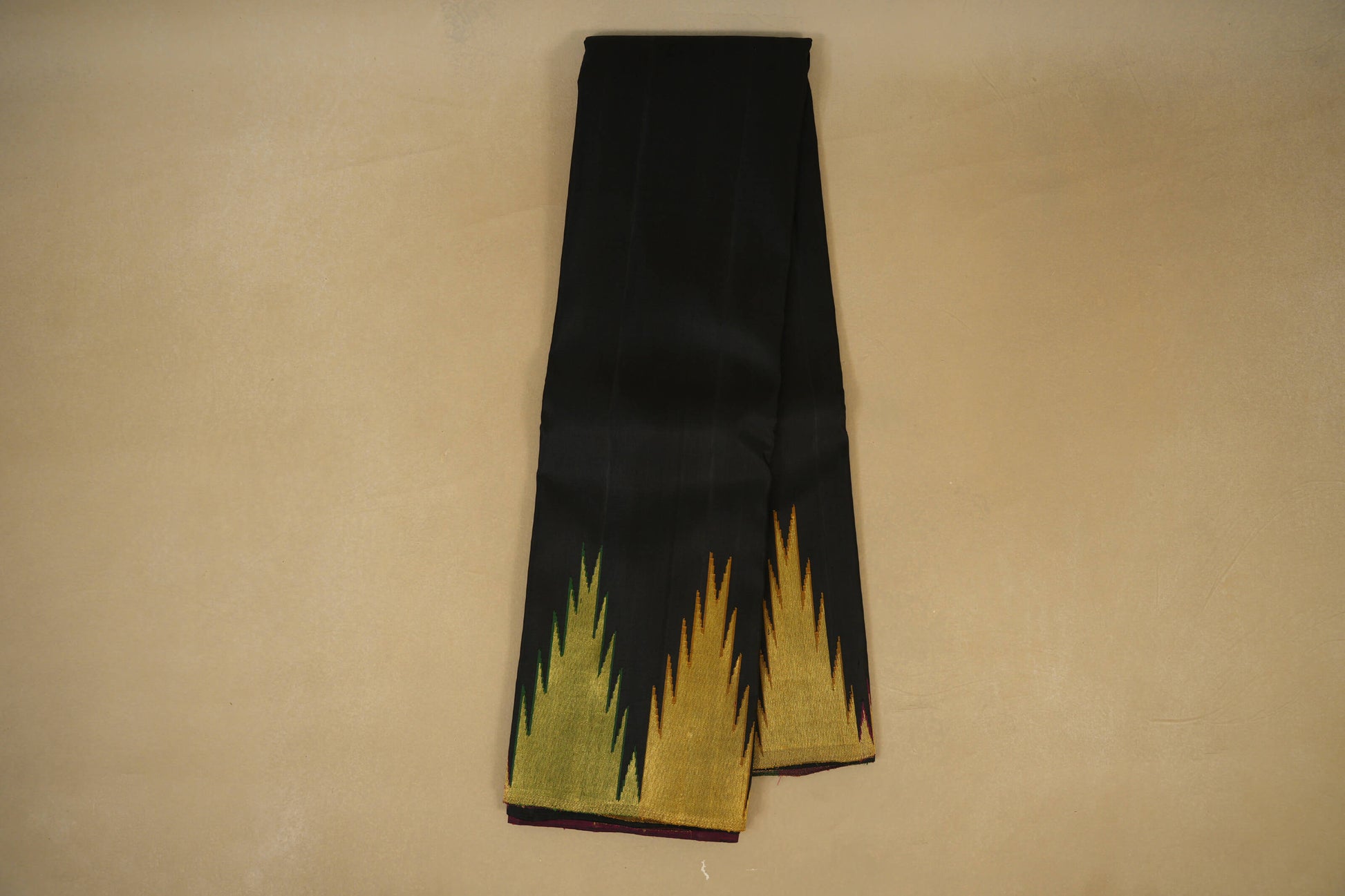 Online Black with Temple Borders Vintage Kanjivaram Silk Saree