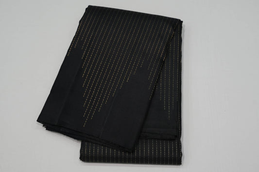 Black light weight kanchipuram silk saree