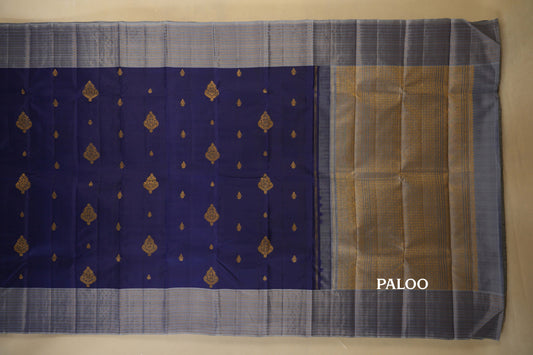 Navy Blue with Grey Borders Vintage Kanjivaram Silk Saree paloo
