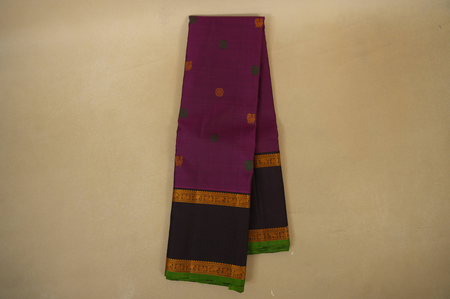 Online Magenta with Brown Borders Vintage Kanjivaram Silk Saree