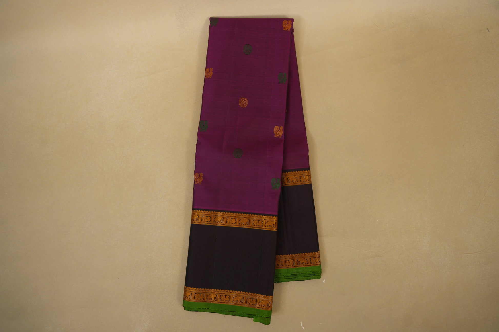 Online Magenta with Brown Borders Vintage Kanjivaram Silk Saree