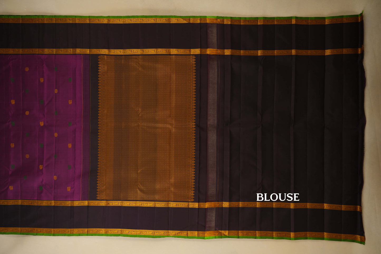Magenta with Brown Borders Vintage Kanjivaram Silk Saree blouse