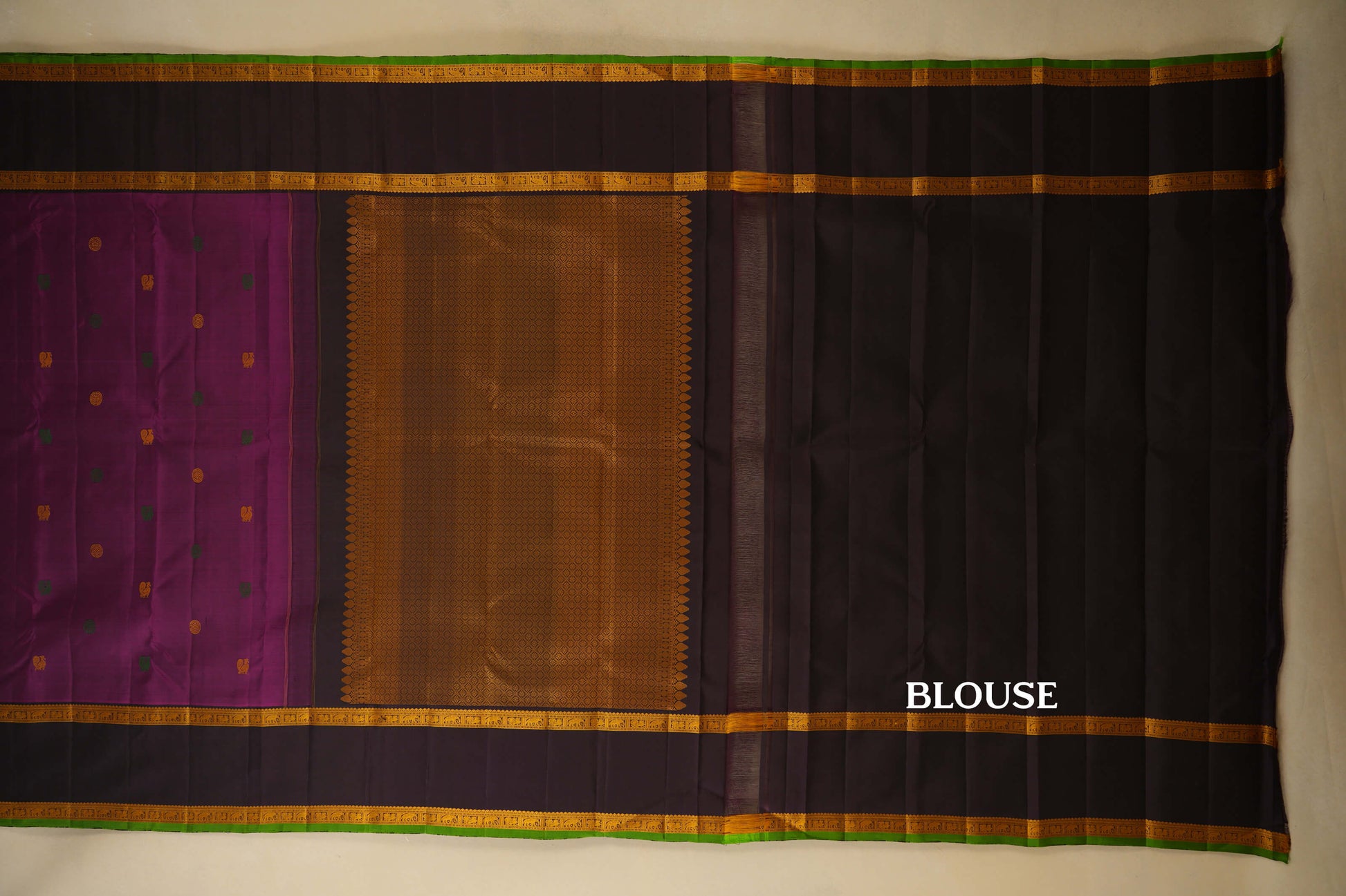 Magenta with Brown Borders Vintage Kanjivaram Silk Saree blouse
