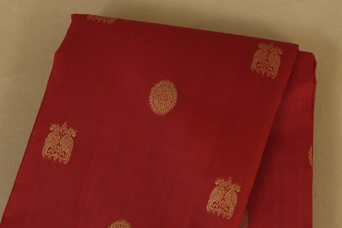 Red Vintage Kanjivaram Silk Saree body