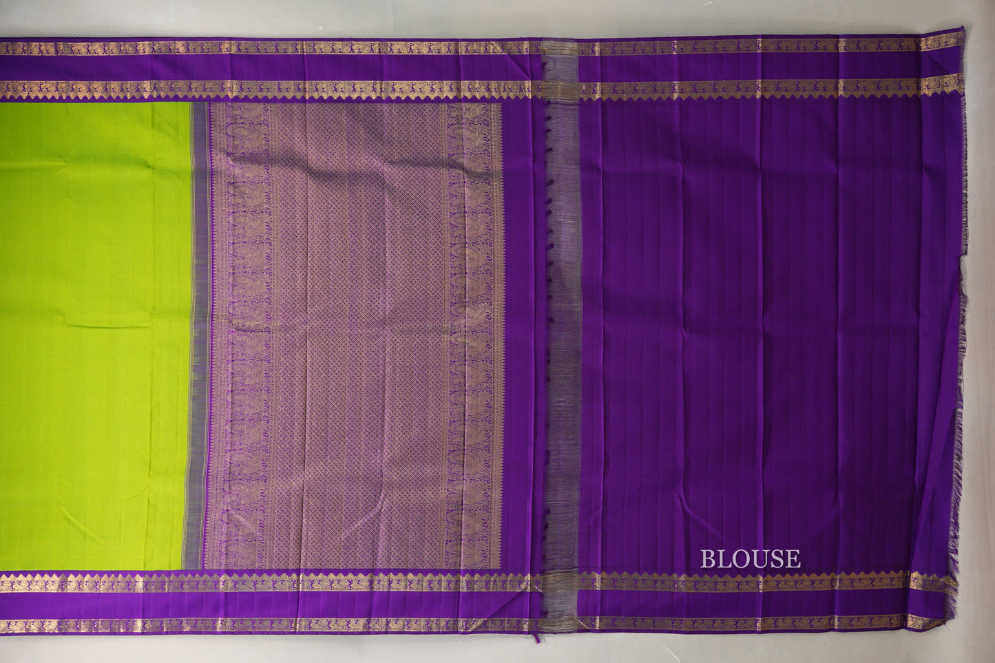 Parrot Green with Purple Borders Vintage Kanjivaram Silk Saree blouse