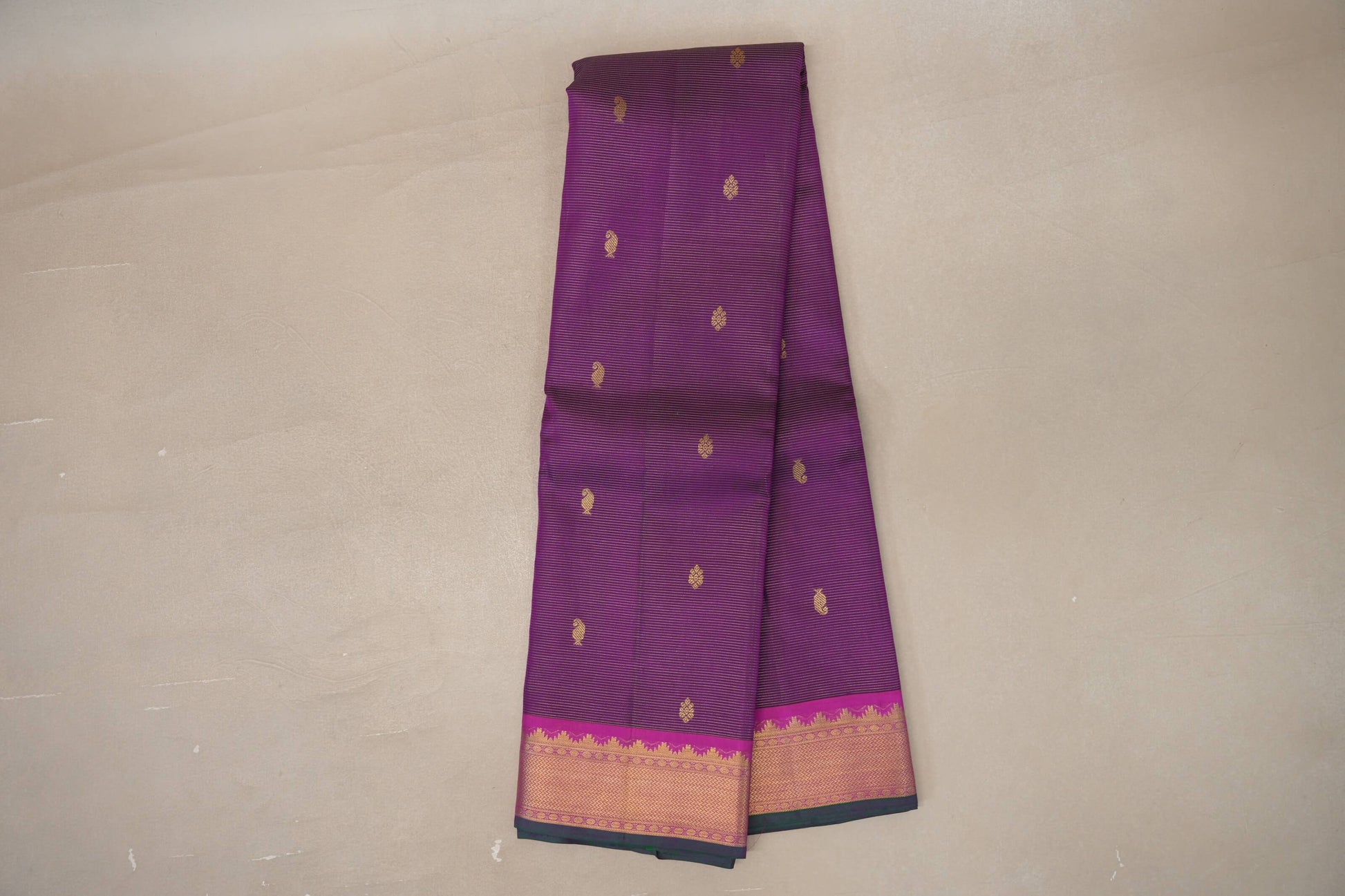 Deep Magenta Vintage Kanjivaram Silk Saree online