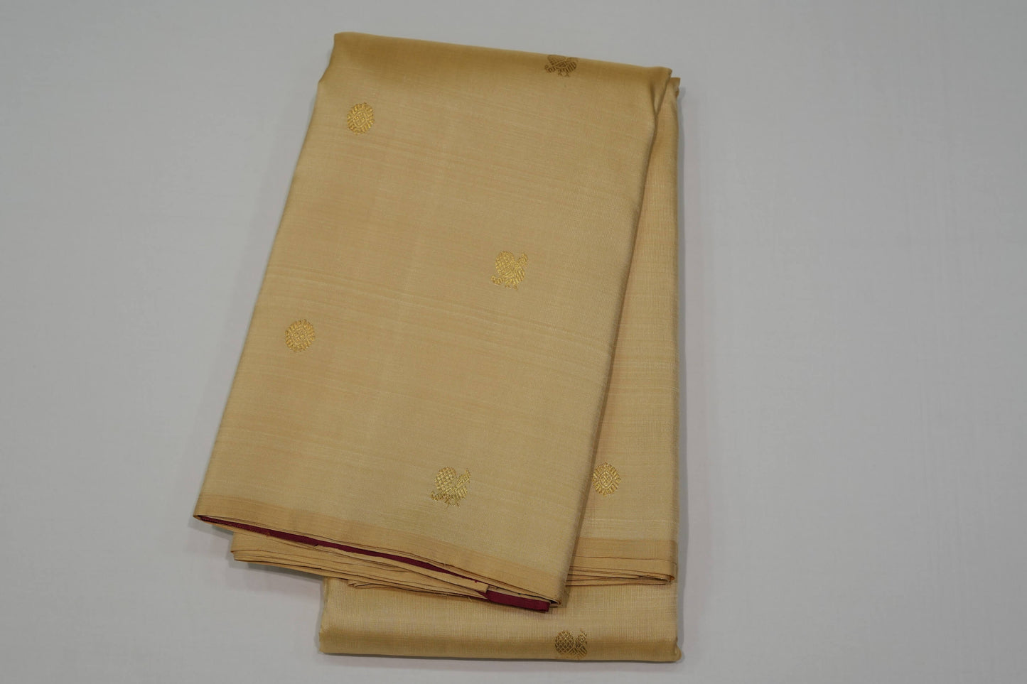 Sandal kanchipuram silk saree