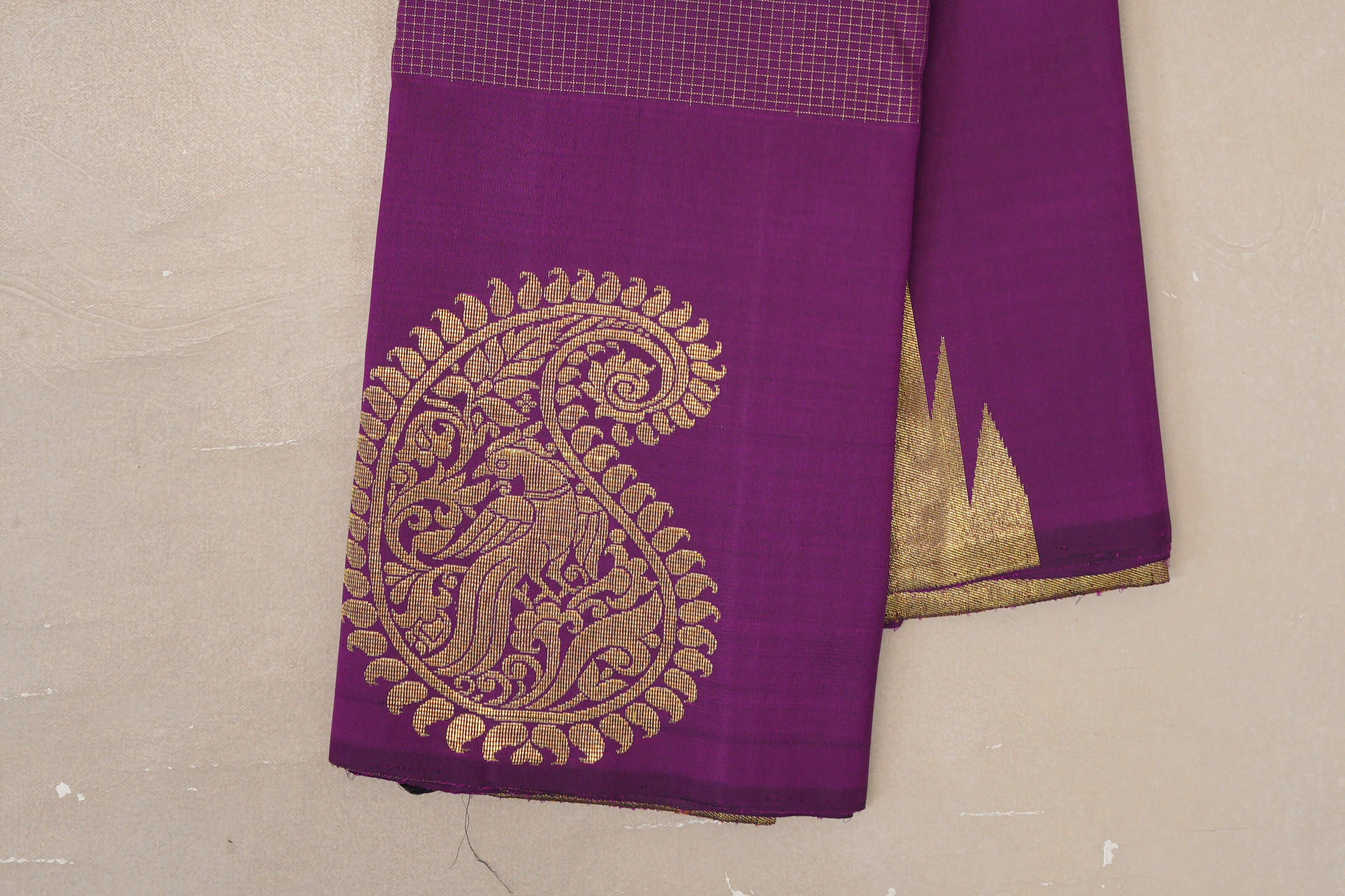 Dark Purple with Zari Checks Vintage Kanjivaram Silk Saree border