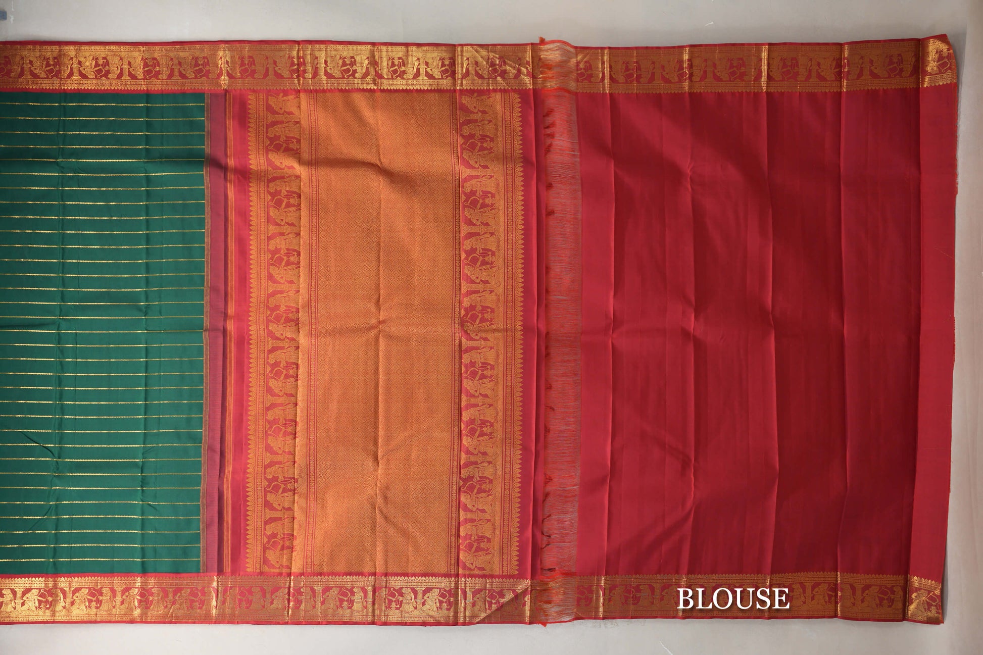 Deep Green with Crimson Red Borders Vintage Kanjivaram Silk Saree blouse