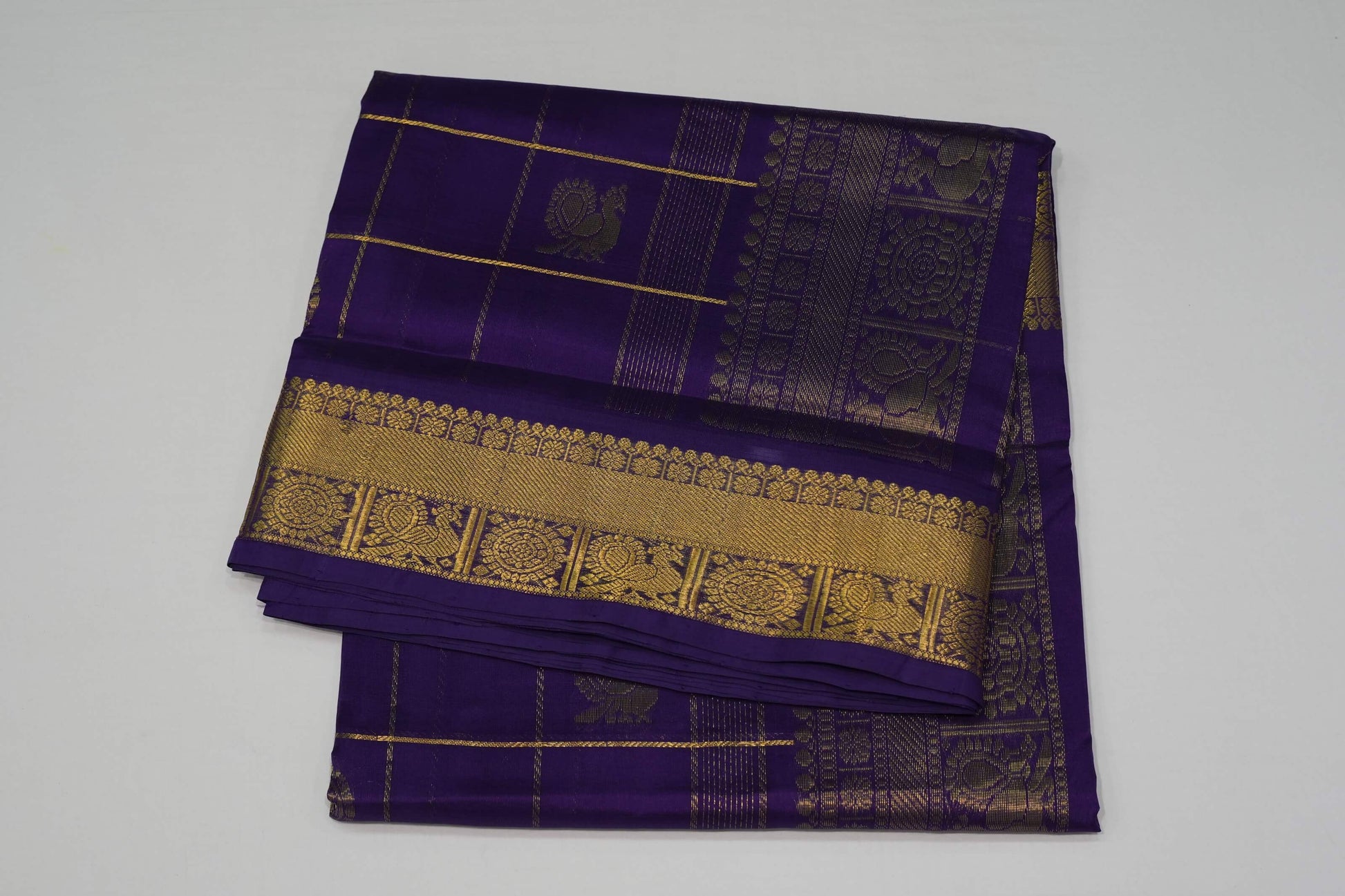 Violet nine and half yards madisar silk cotton saree