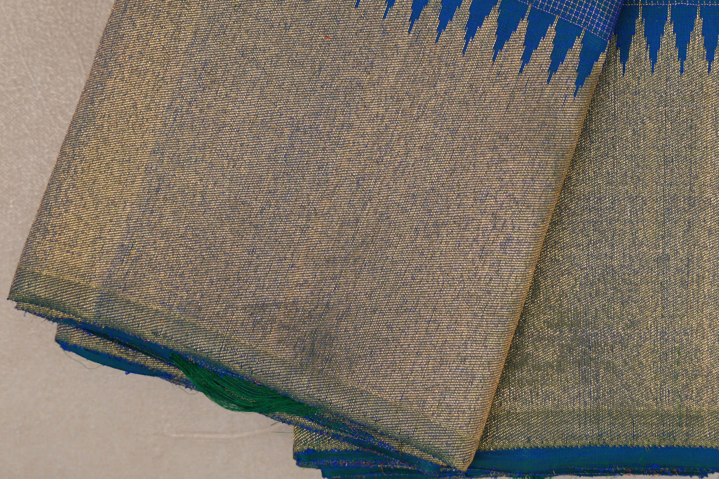 Dual Tone of Blue and Green with Zari Checks Vintage Kanjivaram Silk Saree temple border
