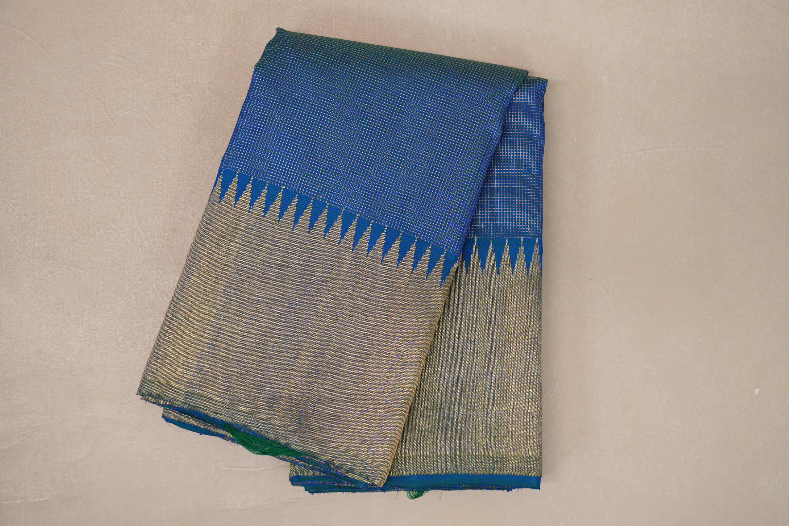Dual Tone of Blue and Green with Zari Checks Vintage Kanjivaram Silk Saree
