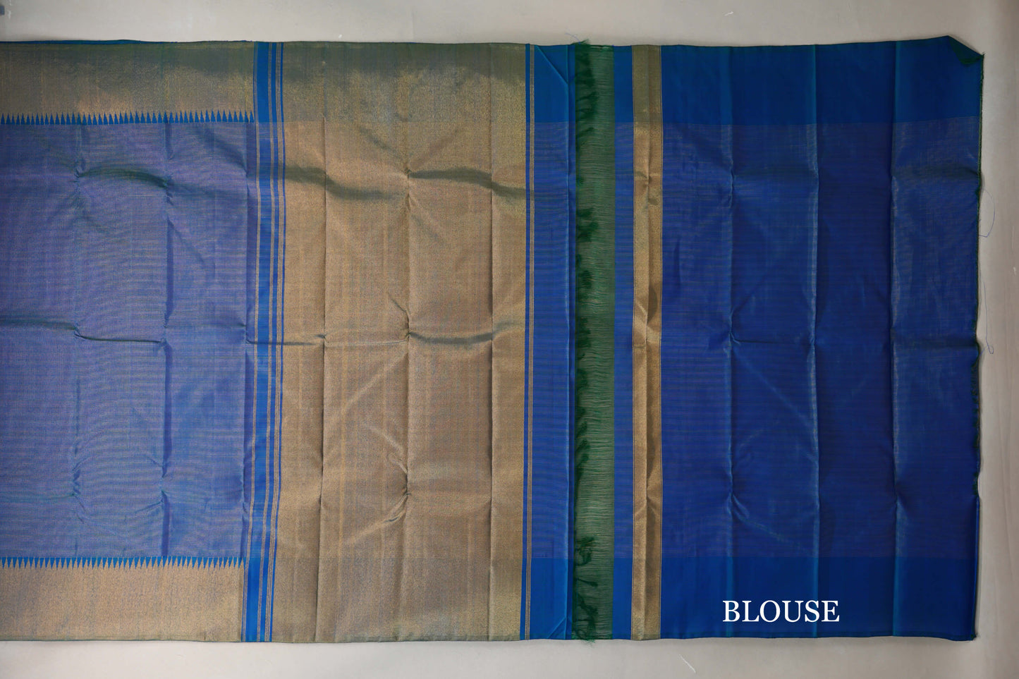 Dual Tone of Blue and Green with Zari Checks Vintage Kanjivaram Silk Saree blouse