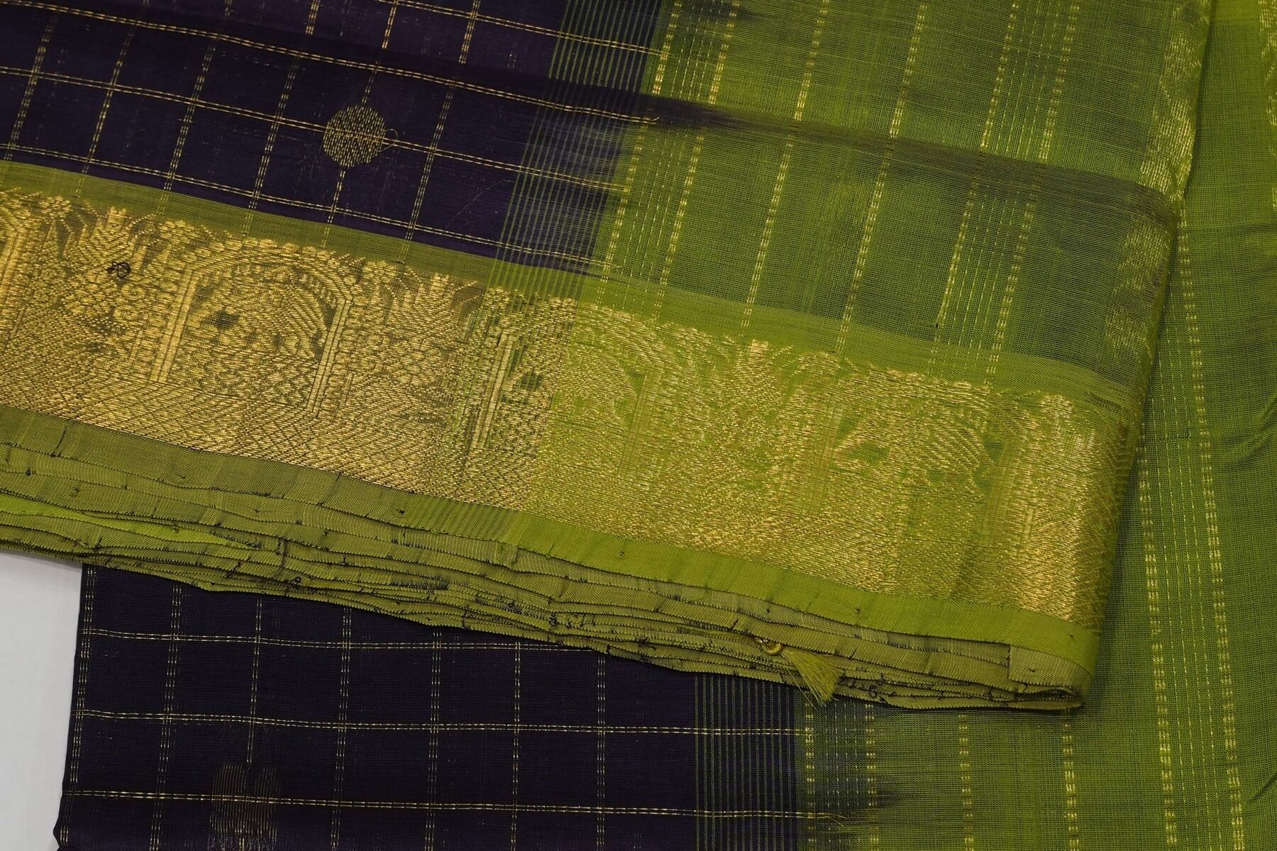 Online checked nine and half yards madisar silk cotton saree