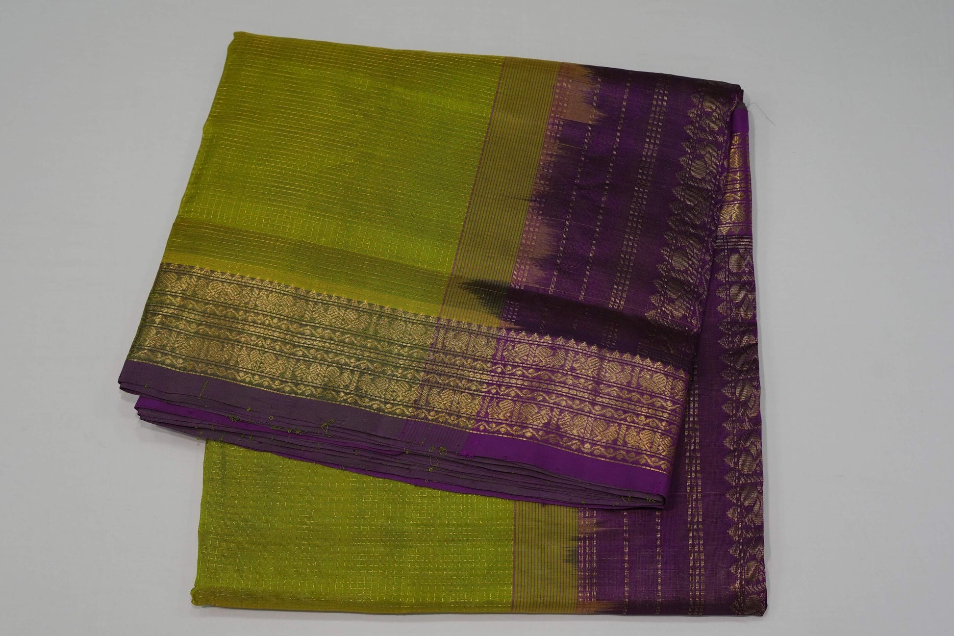 Elaichi green nine and half yards madisar silk cotton saree