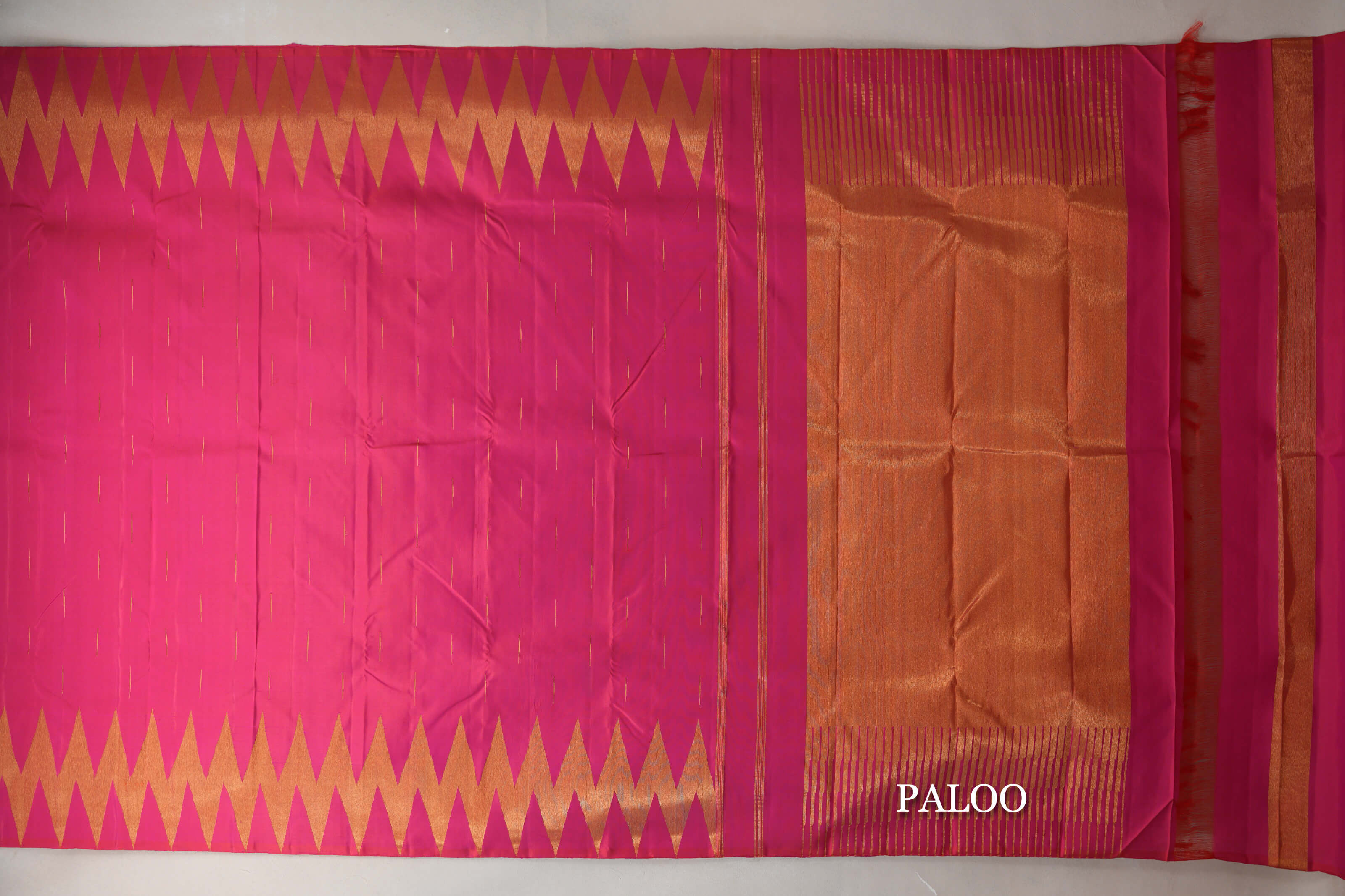 Orangish Pink Vintage Kanjivaram Silk Saree  paloo