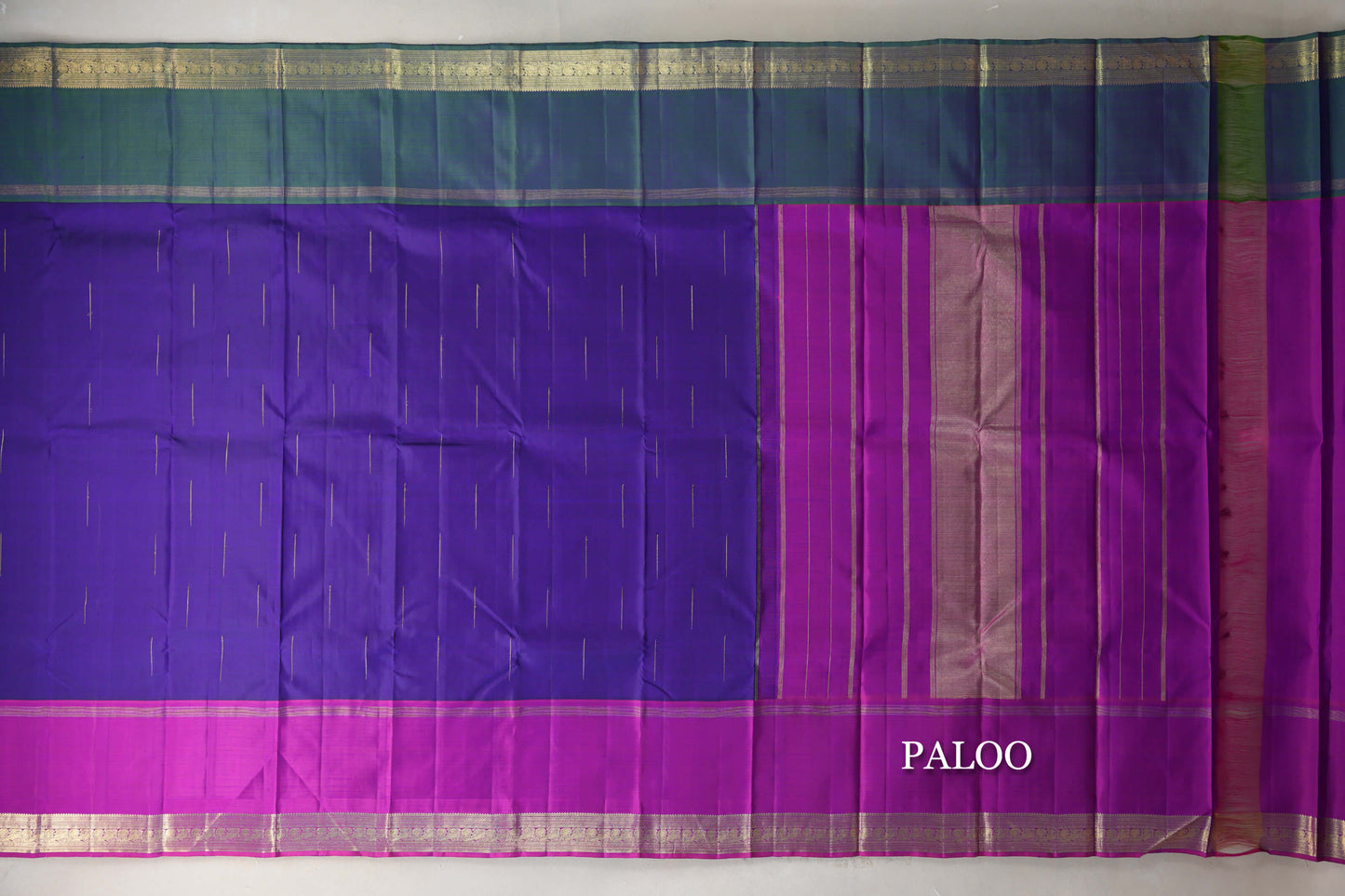 Deep Blue with Rettai Pettu Borders Vintage Kanjivaram Silk Saree paloo