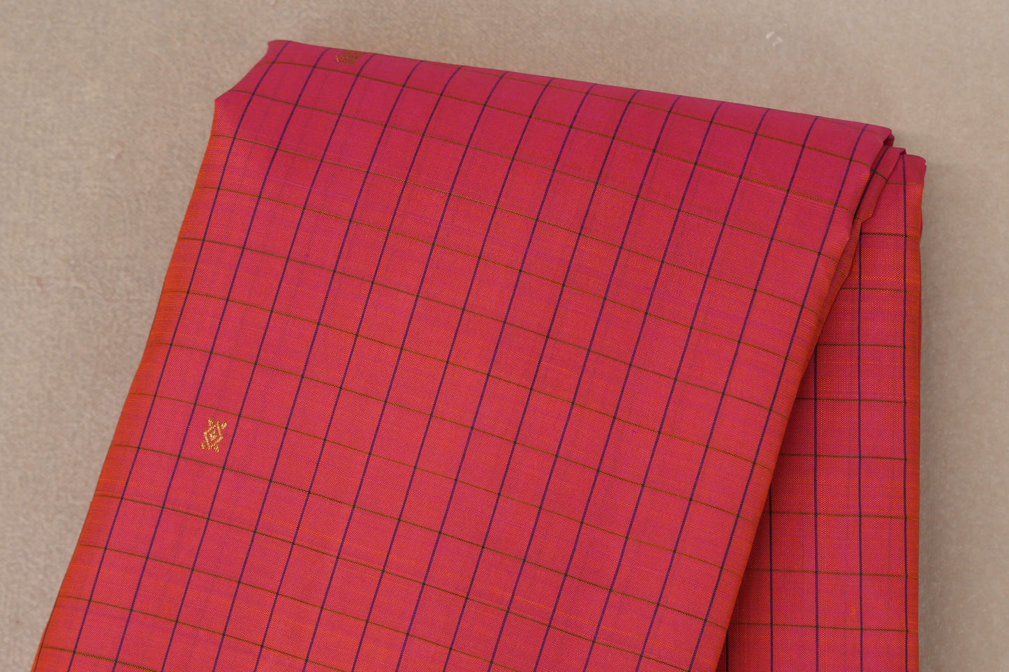 Dual Tone of Yellow & Pink Vintage Kanjivaram Silk Saree body