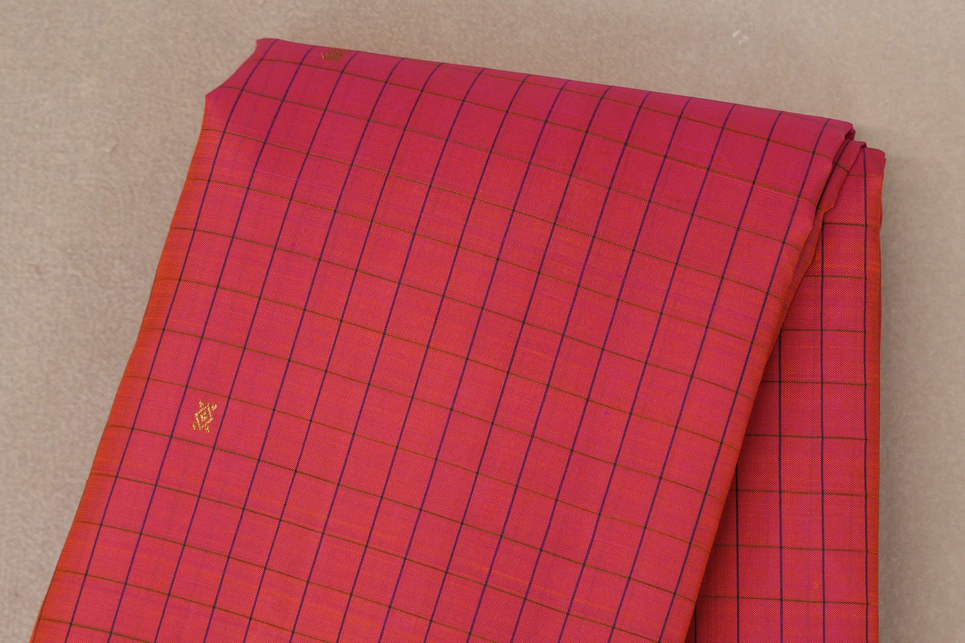 Dual Tone of Yellow & Pink Vintage Kanjivaram Silk Saree body