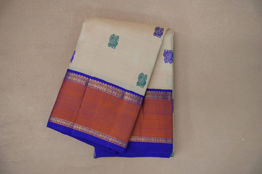 Cream with Royal Blue Borders Vintage Kanjivaram Silk Saree SS9542