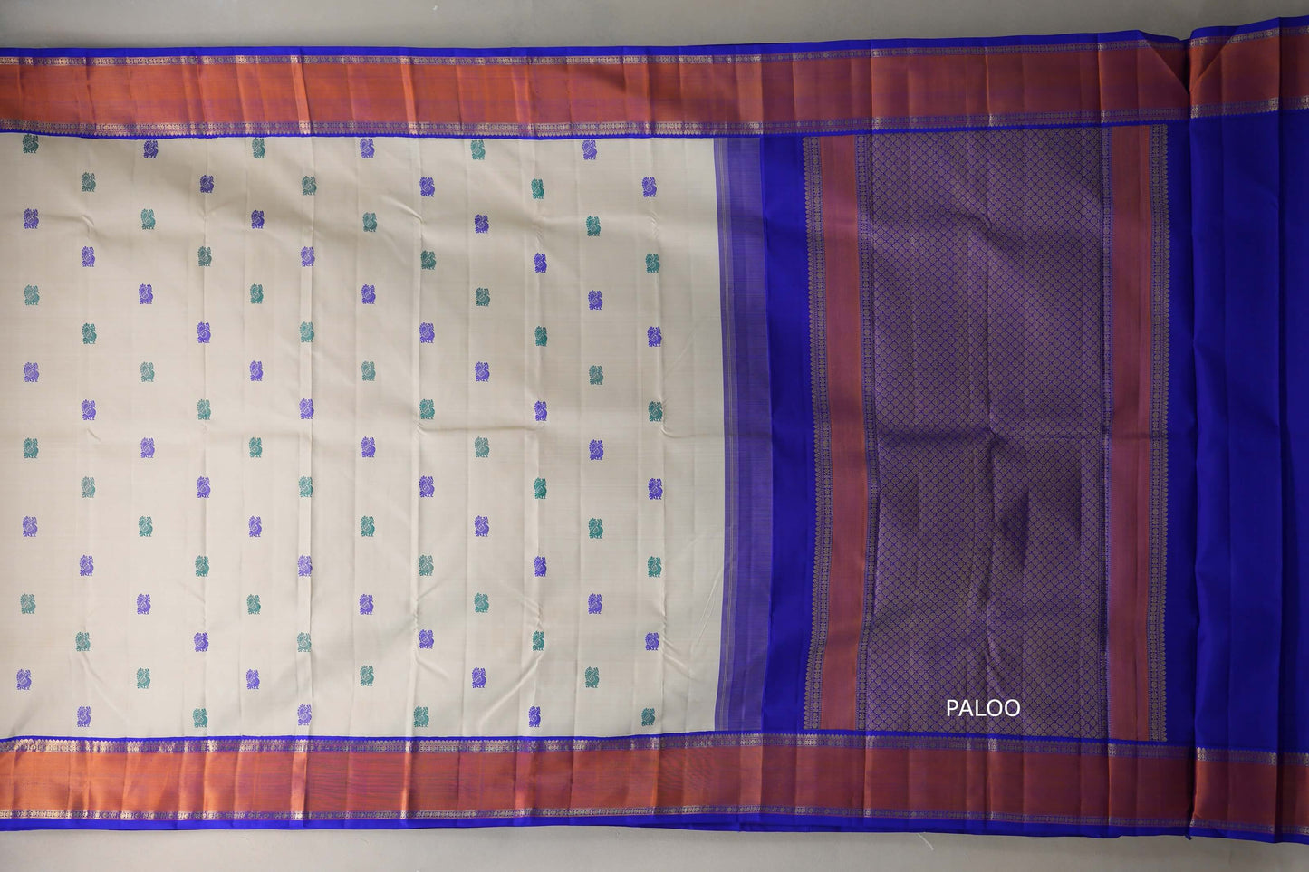 Cream with Royal Blue Borders Vintage Kanjivaram Silk Saree SS9542