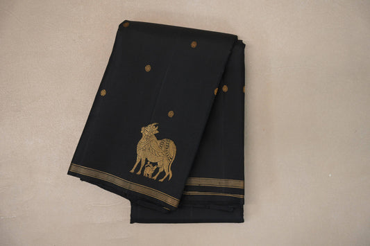 Jet Black Vintage Kanjivaram Silk Saree SS9544