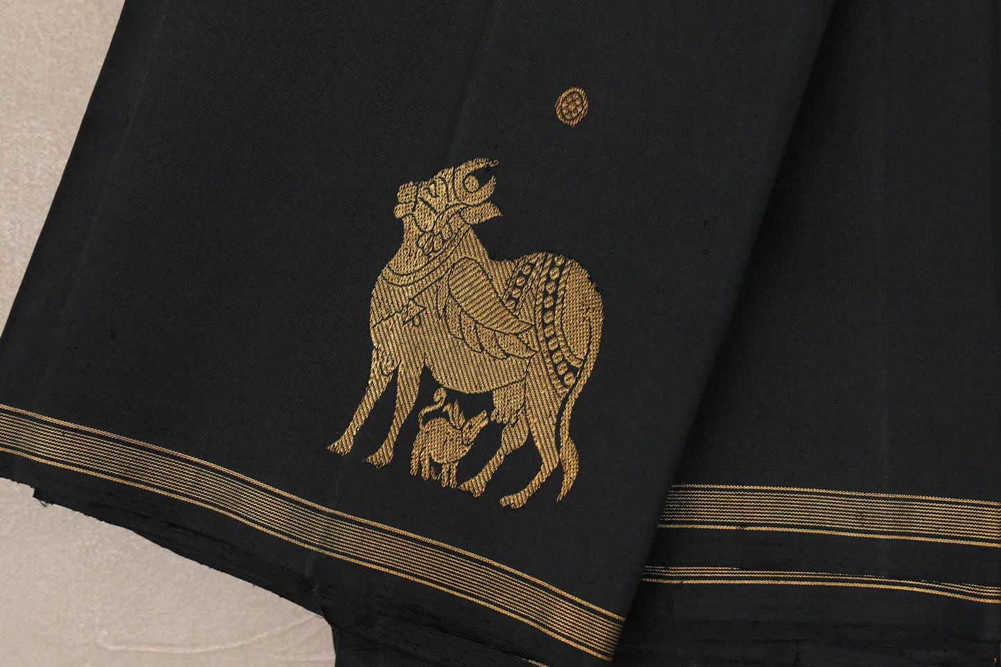 Jet Black Vintage Kanjivaram Silk Saree SS9544