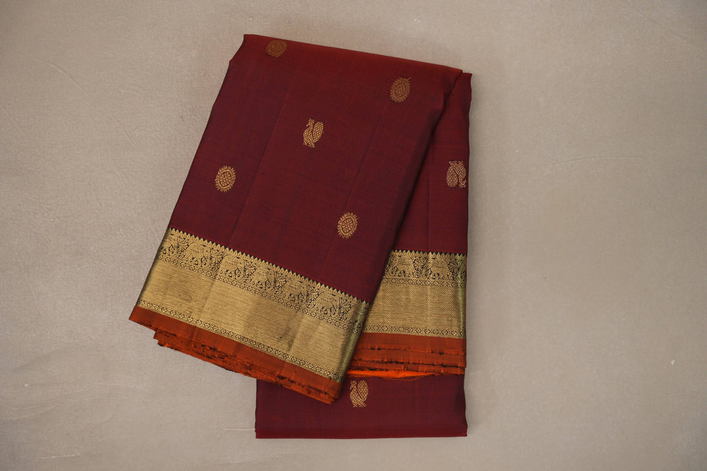 Reddish Maroon with deep plum Vintage Kanjivaram Silk Saree SS9548