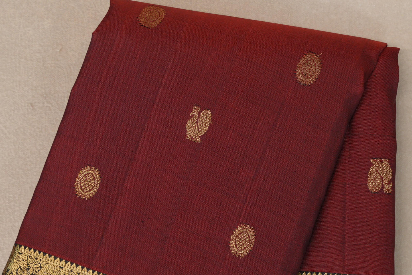 Reddish Maroon with deep plum Vintage Kanjivaram Silk Saree SS9548