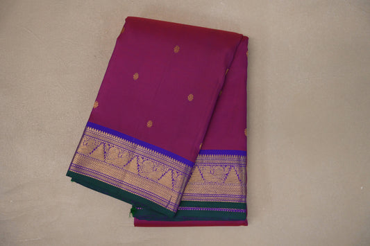 Magenta Vintage Kanjivaram Silk Saree SS9549