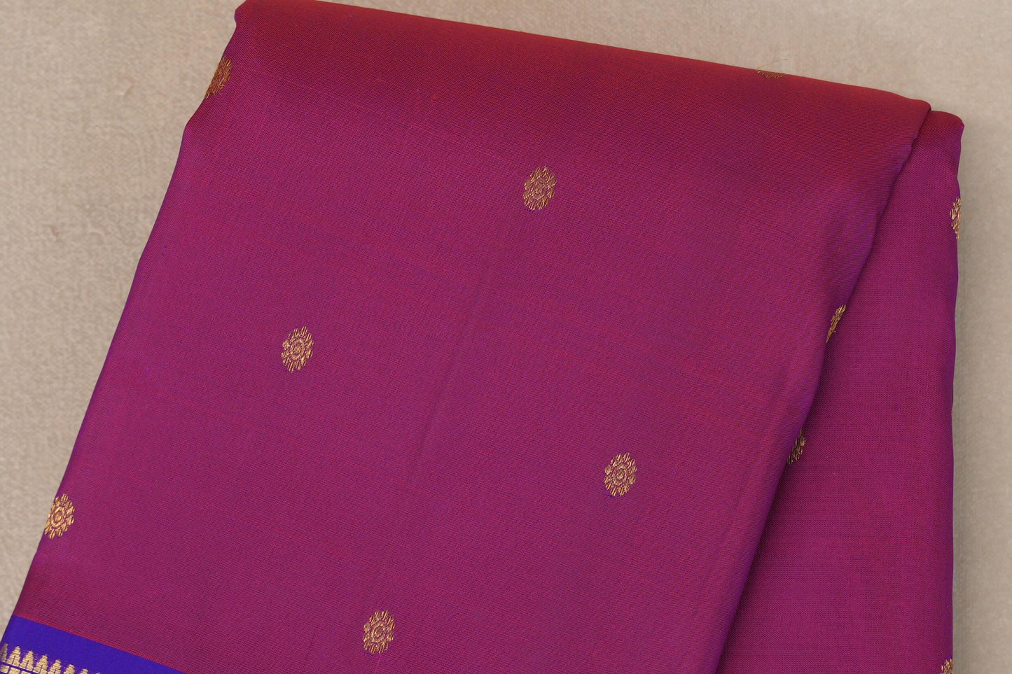Magenta Vintage Kanjivaram Silk Saree SS9549