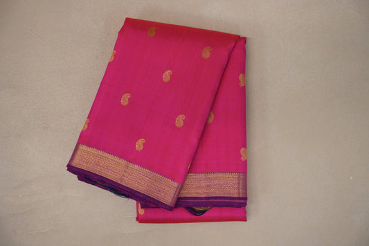 Orangish pink with Dual Tone of Classic Blue & Pink Vintage Kanjivaram Silk Saree SS9550