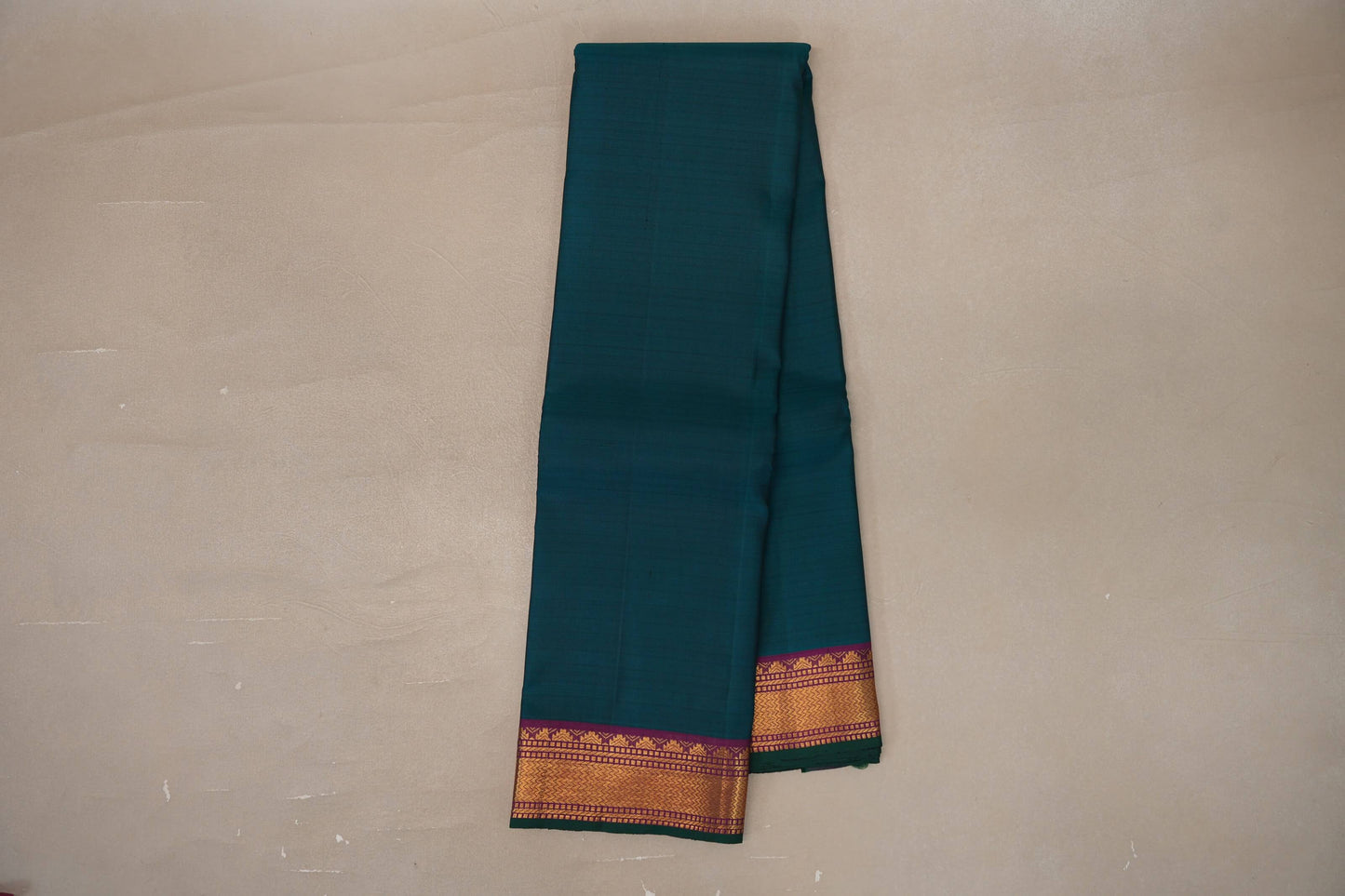 Deep Peacock Green with deep magenta Vintage Kanjivaram Silk Saree SS9551