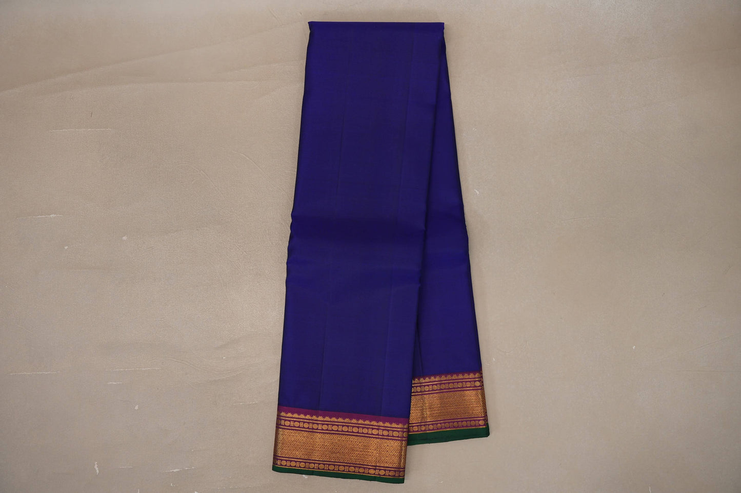 Deep Blue with deep magenta Vintage Kanjivaram Silk Saree SS9552