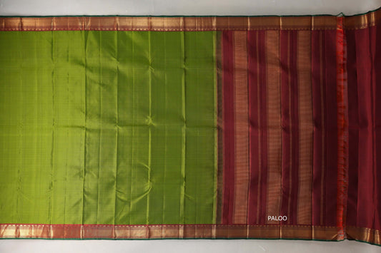 Parrot Green with reddish maroon borders Vintage Kanjivaram Silk Saree SS9554