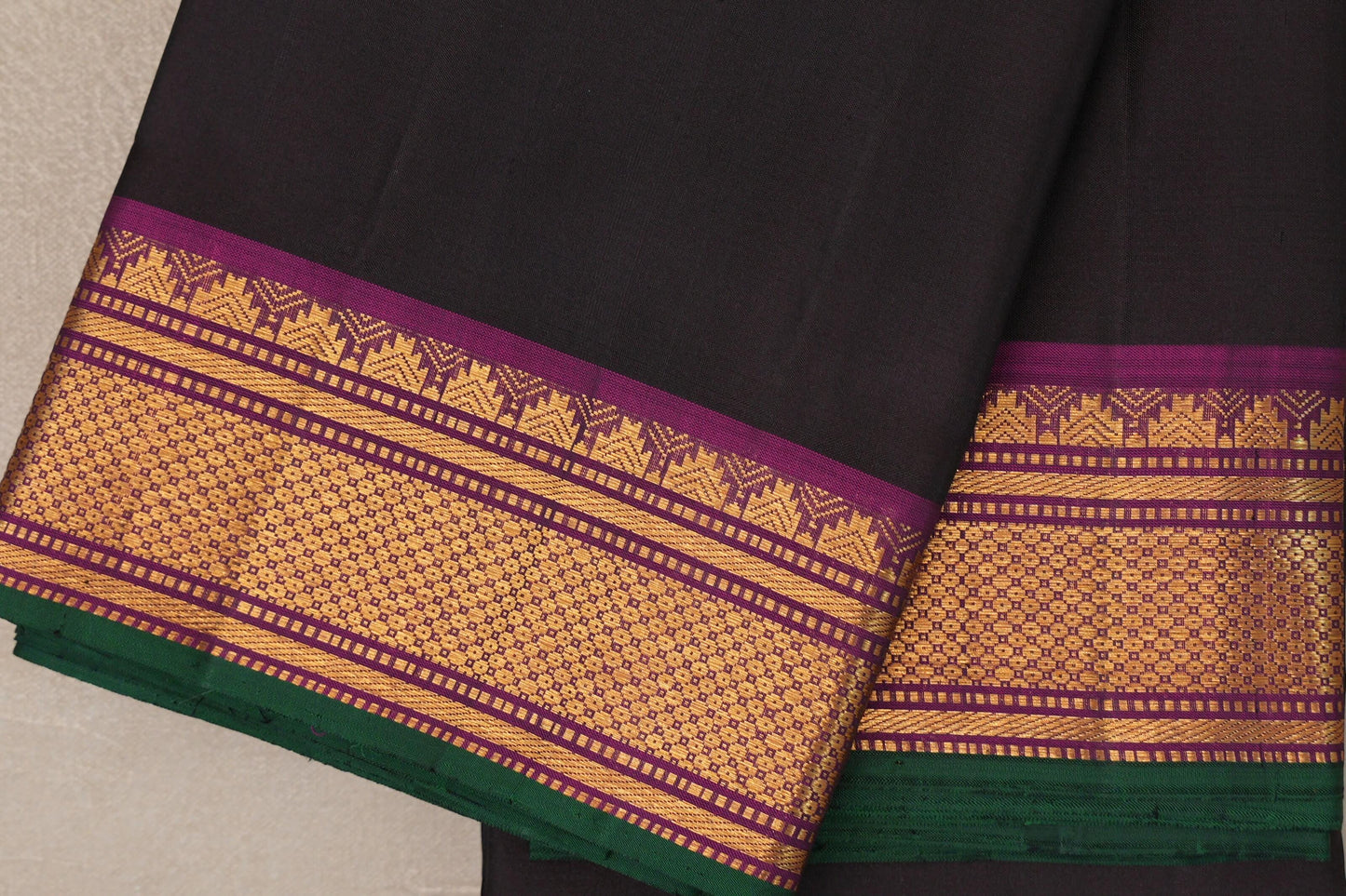 Deep Coffee Brown with deep magenta borders Vintage Kanjivaram Silk Saree SS9555