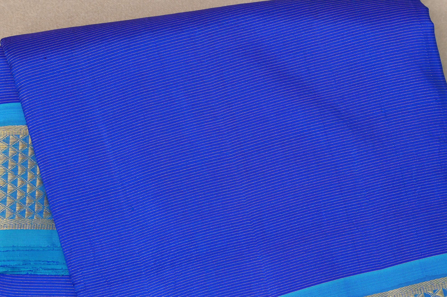 Bright Blue with aqua blue borders Ten Yards Silk Saree SS9561
