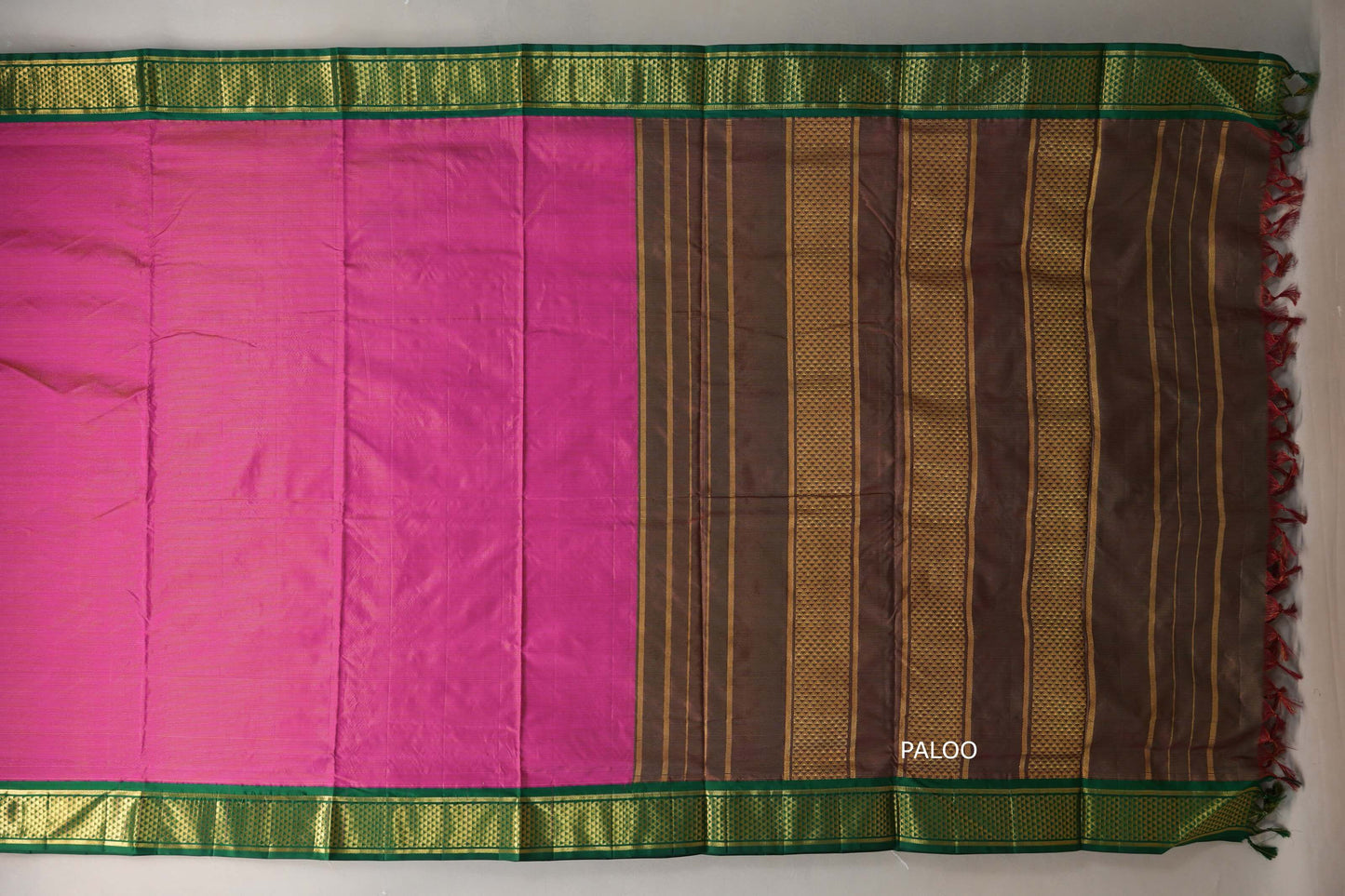 Bright Pink with emerald green borders Ten Yards Silk Saree SS9562