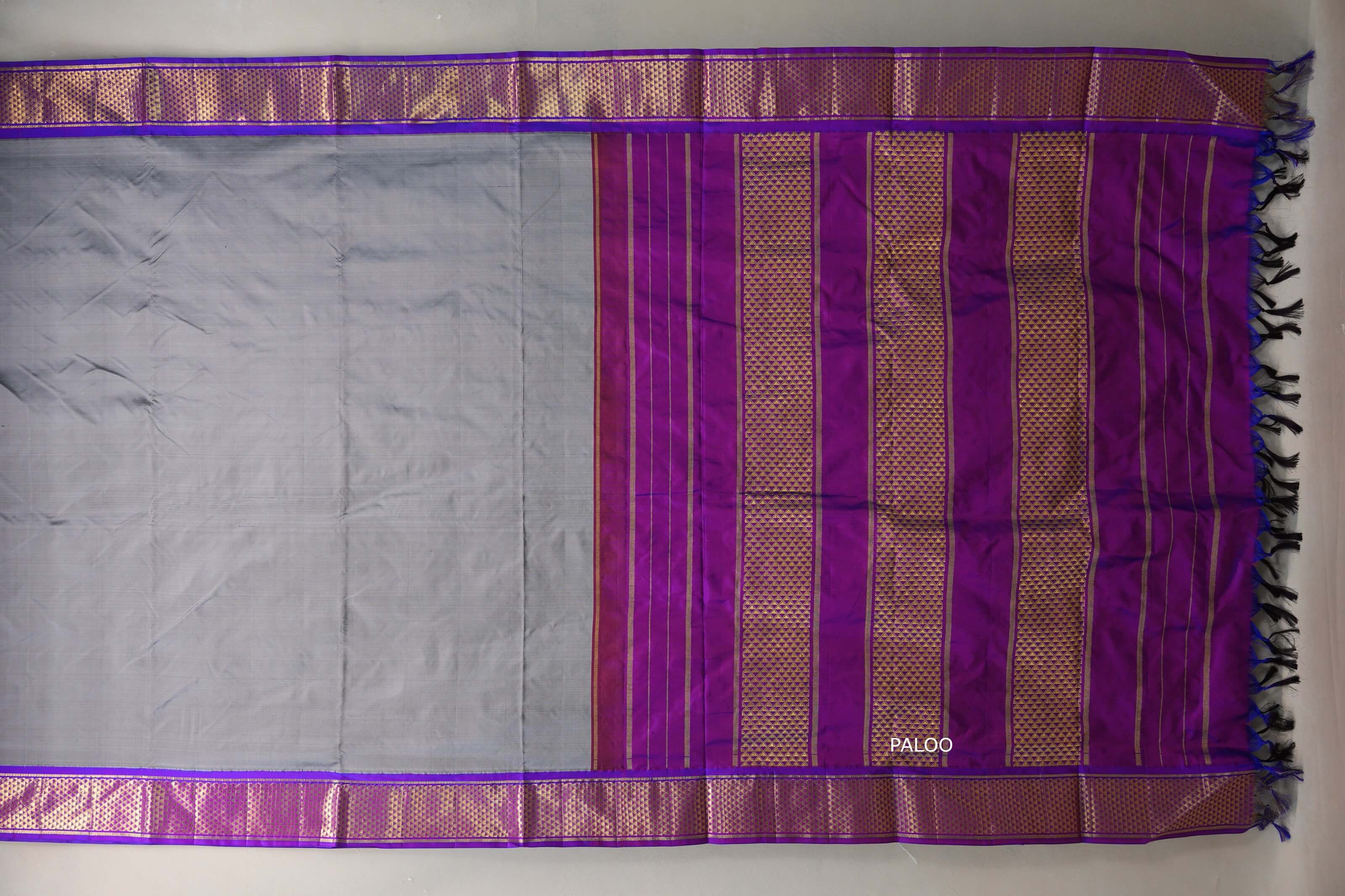 Warm grey with Royal Purple borders Ten Yards Silk Saree SS9564