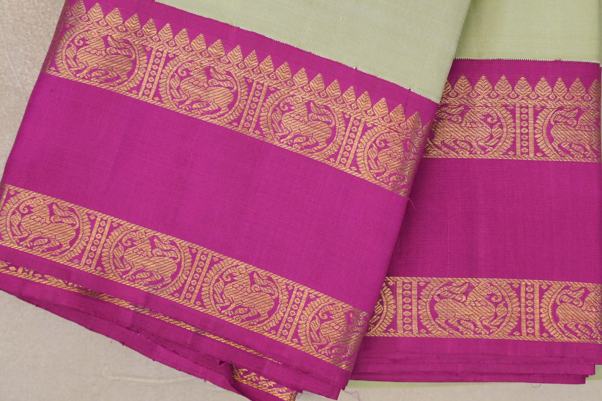 Pastel Pistachio Green Vintage Kanjivaram Silk Saree rettai petttu border