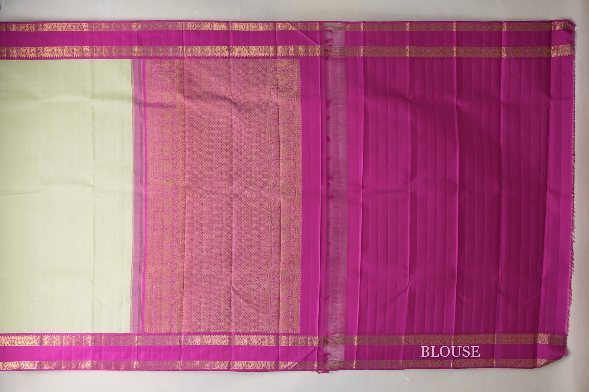 Pastel Pistachio Green with Bright Magenta Rettai Pettu Borders Vintage Kanjivaram Silk Saree blouse