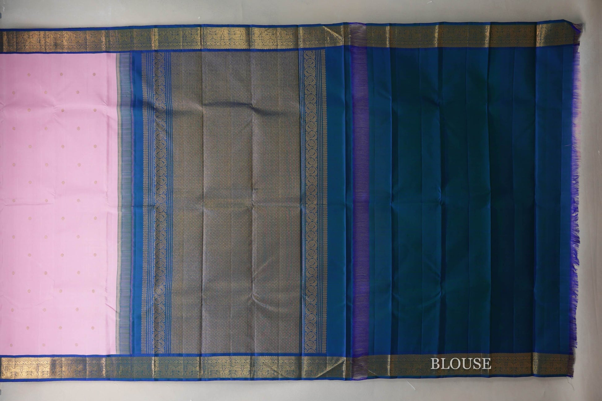 Baby Pink with Peacock Blue Borders Vintage Kanjivaram Silk Saree blouse