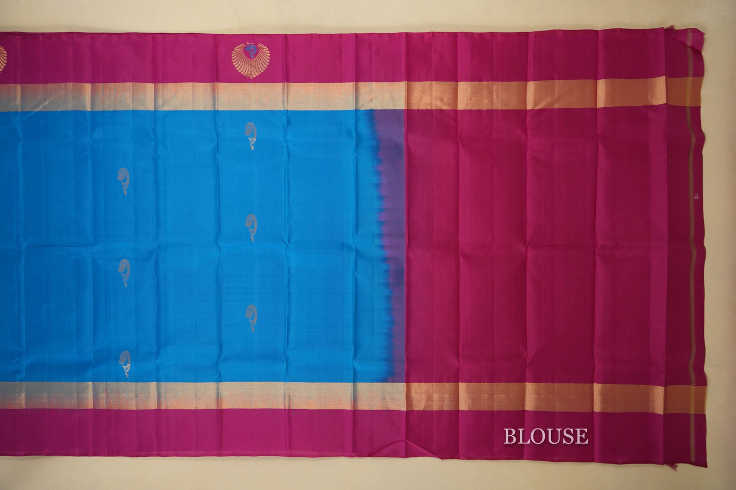 Bright Blue with Pink Borders Light Weight Kanchipuram Silk Saree blouse