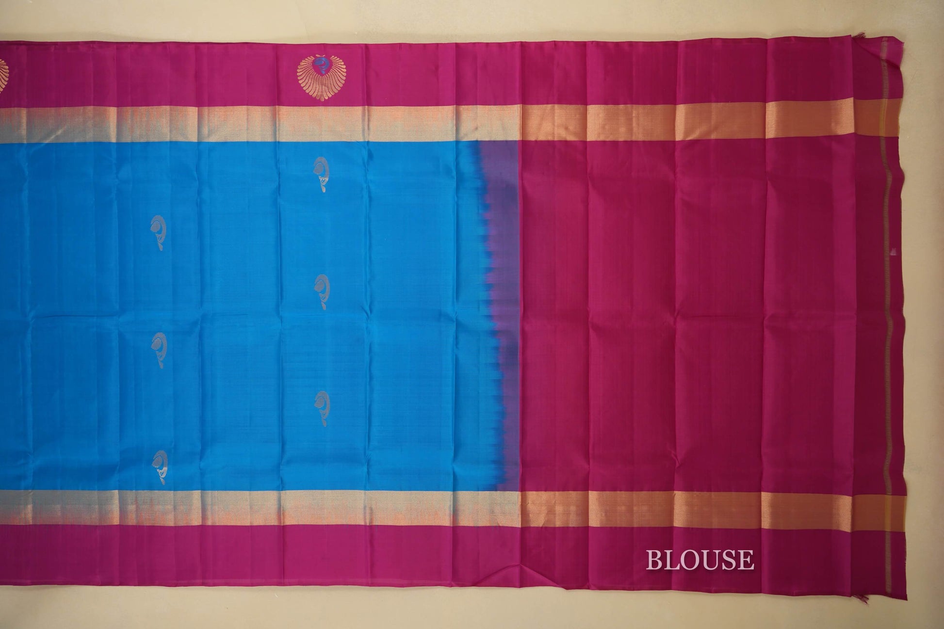 Bright Blue with Pink Borders Light Weight Kanchipuram Silk Saree blouse