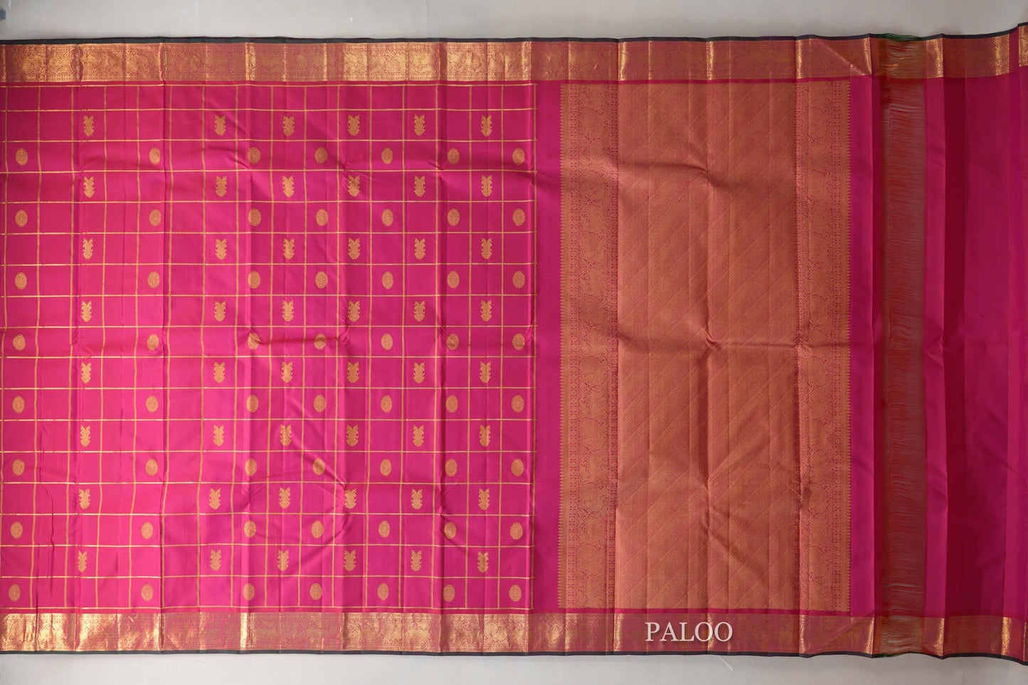 Reddish Pink with Zari Checks Vintage Kanjivaram Silk Saree paloo
