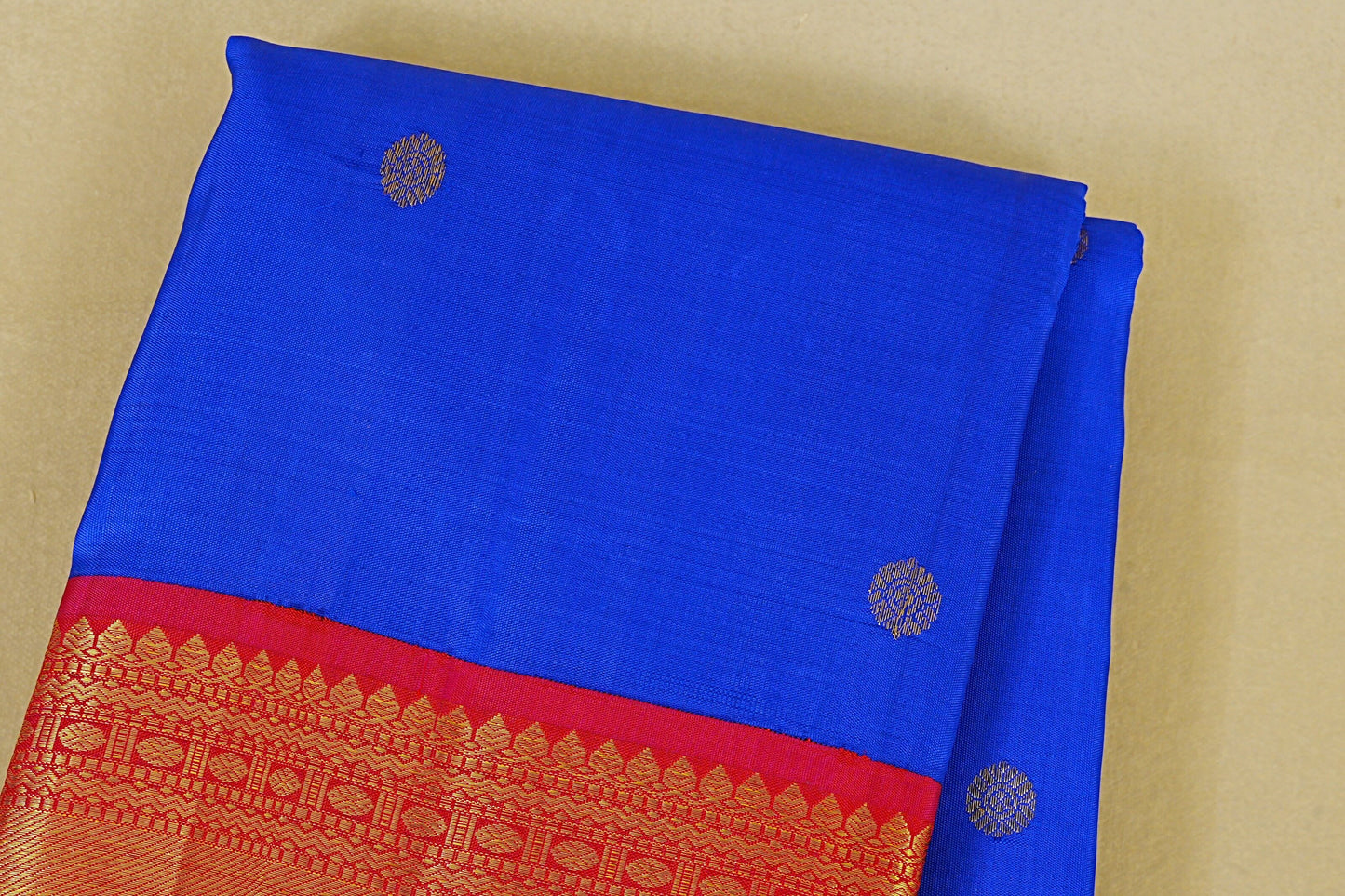 Royal Blue Vintage Kanjivaram Silk Saree body zoom